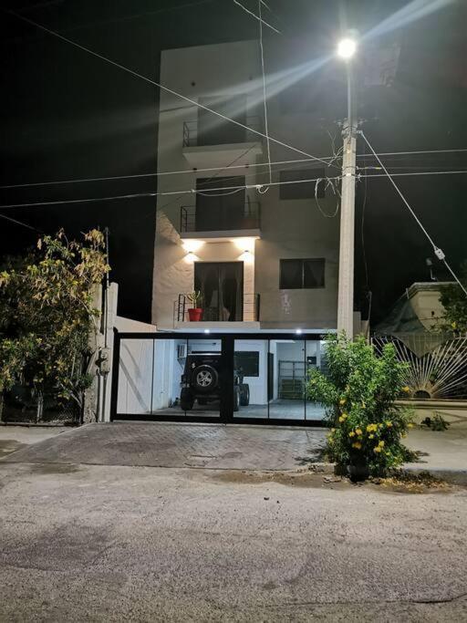 Maar Estudio 3, A 2 Cuadras Del Malecon De La Paz Apartment Ngoại thất bức ảnh